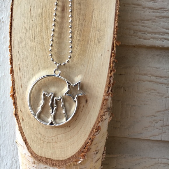 Wild Cats Under The Stars Necklace - Picture 5 of 5
